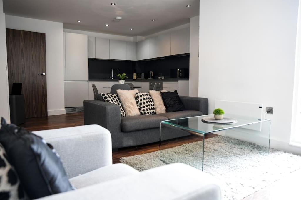 מנצ'סטר Modern 2 Bedroom Apartment - City Centre - Parking מראה חיצוני תמונה
